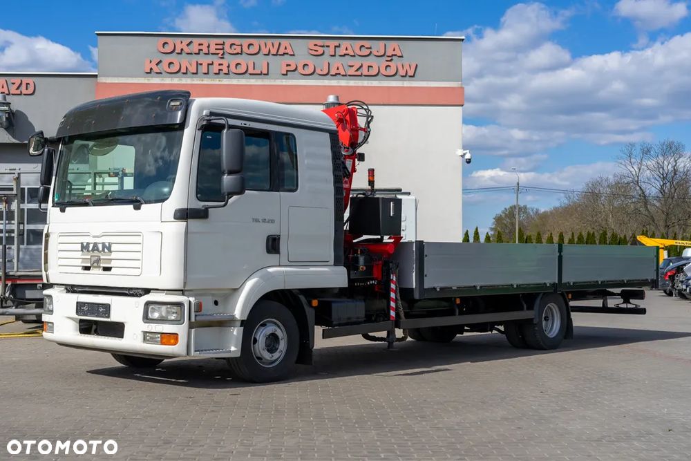 MAN TGL 12.210 + HDS  TEREX 75.2-A2 - 19