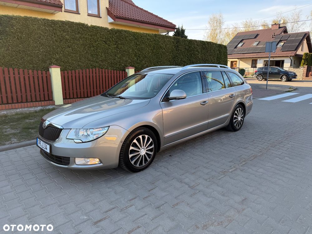 Skoda Superb 2.0 TDI 4x4 Exclusive - 1