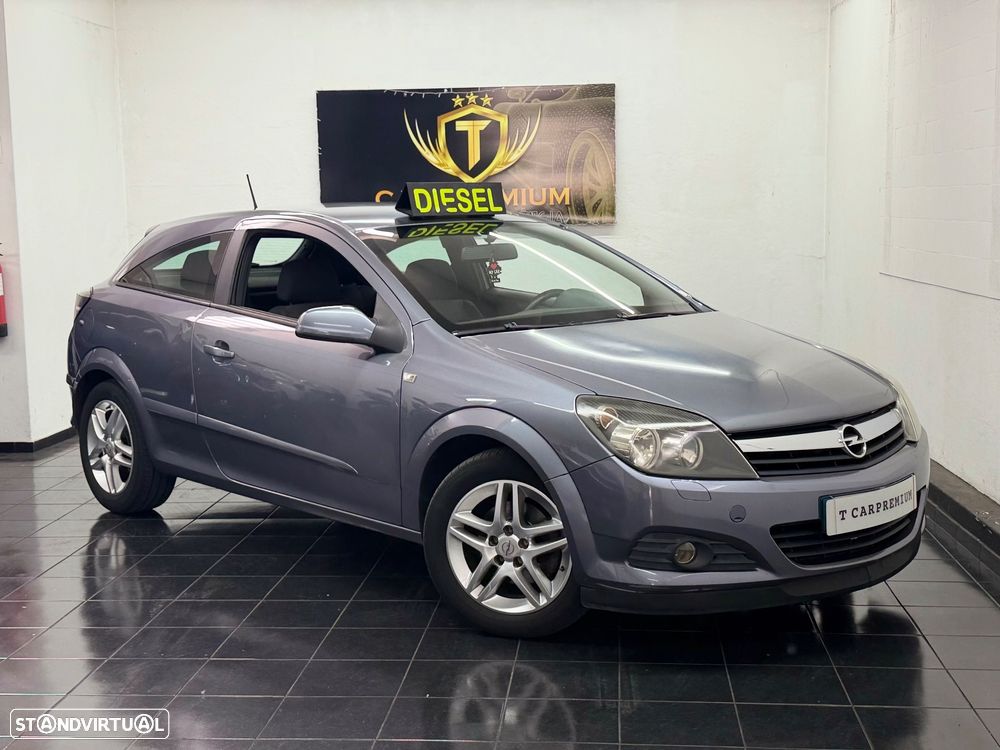 Opel Astra GTC 1.7 CDTI DPF Sport - 2