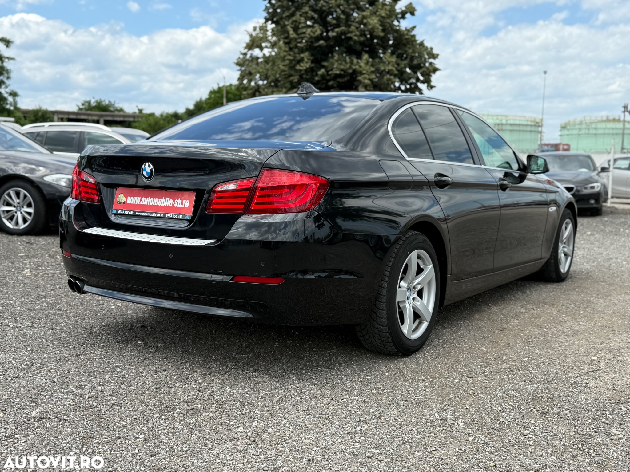 BMW Seria 5 520d Sport-Aut. BluePerformance - 3
