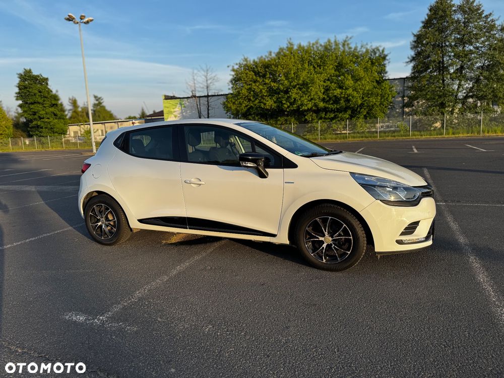 Renault Clio 1.2 16V Limited 2018 - 5