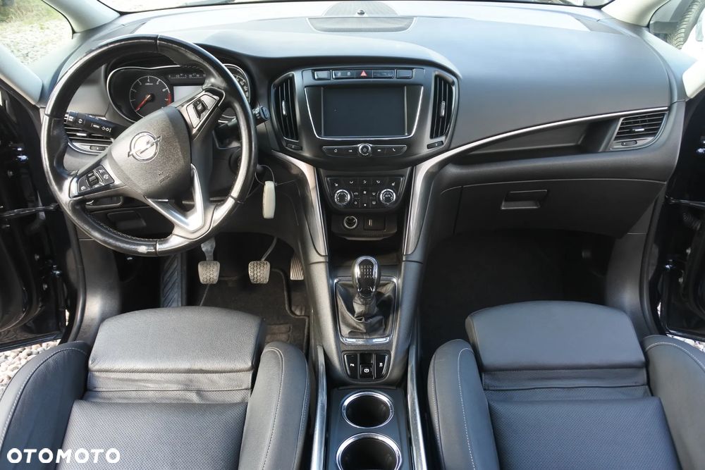 Opel Zafira 1.4 T Cosmo EcoFLEX S&S EU6 - 15