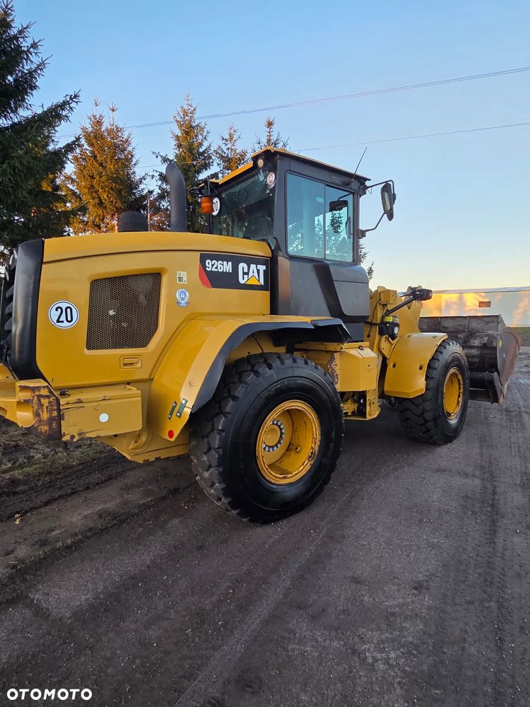 Caterpillar 926M - 8