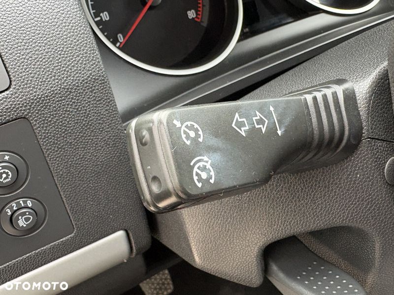 Opel Zafira 1.8 Design Edition - 28