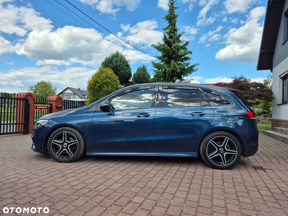 Mercedes-Benz Klasa B 200 d AMG Line 8G-DCT - 6