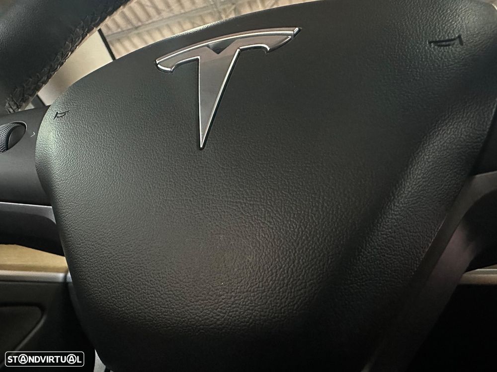 Tesla Model 3 Long Range Tração Integral Premium - 35