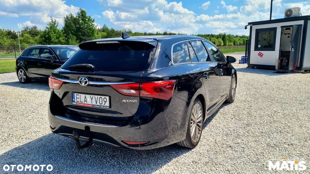 Toyota Avensis - 7