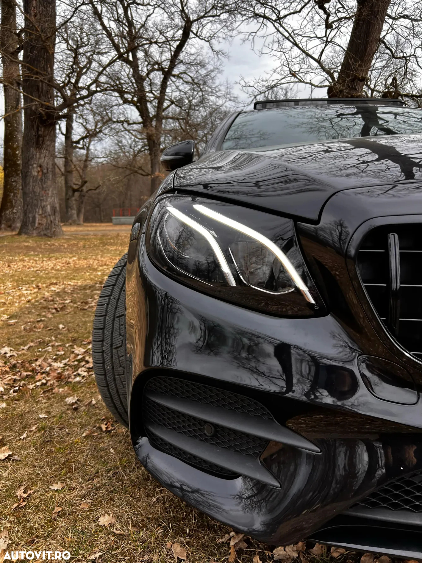 Mercedes-Benz E 220 d T 9G-TRONIC AMG Line - 10