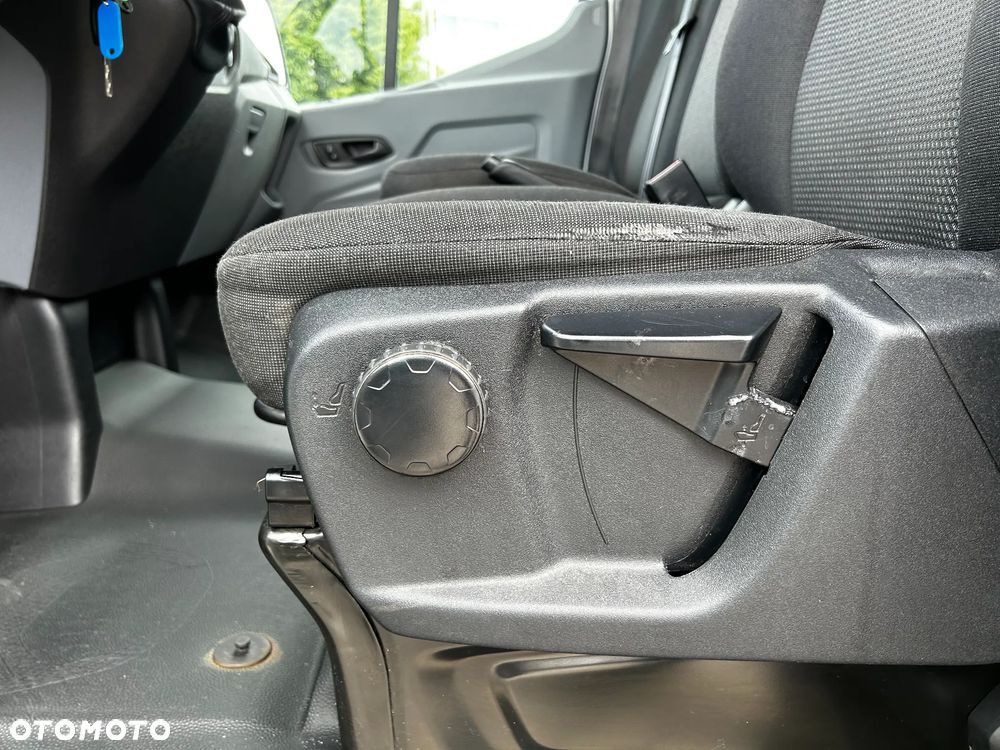 Ford Transit - 10