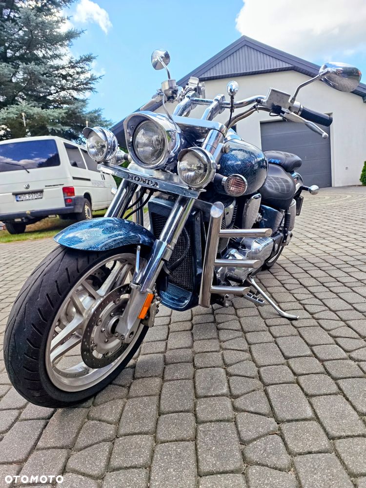 Honda VTX - 14