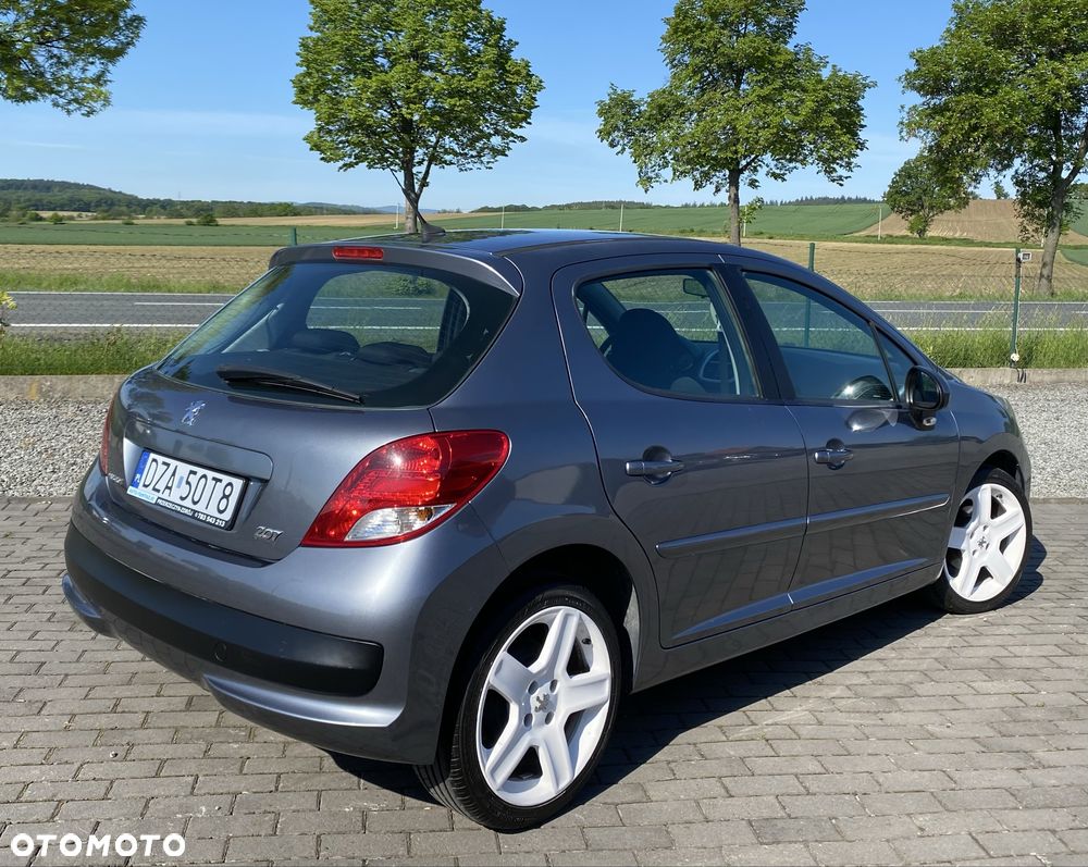 Peugeot 207 - 4