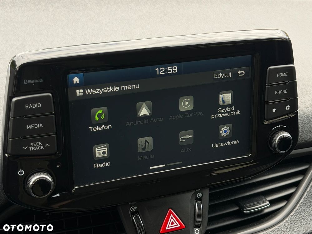 Hyundai i30 1.6 D Comfort DCT - 17