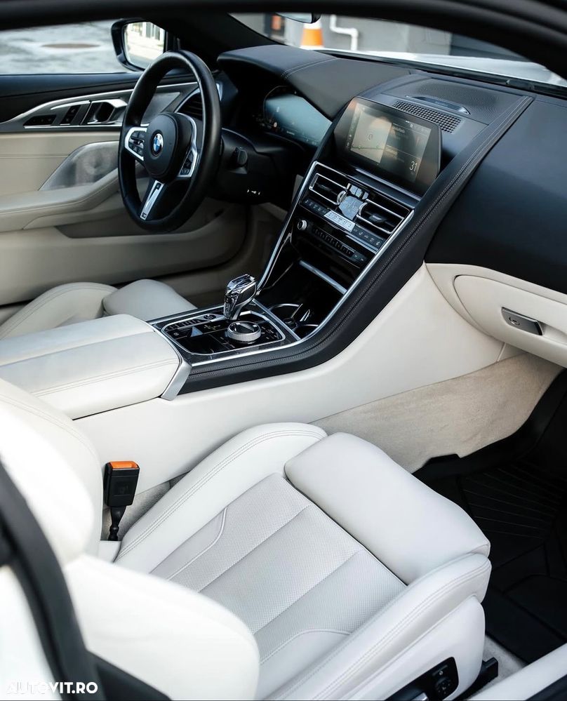 BMW Seria 8 840d xDrive AT MHEV - 11