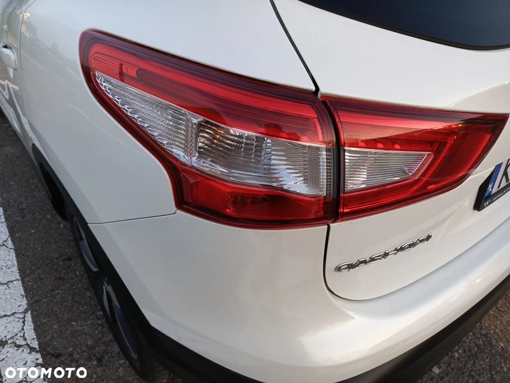 Nissan Qashqai 1.6 DCi 4x4 Tekna EU6 - 39