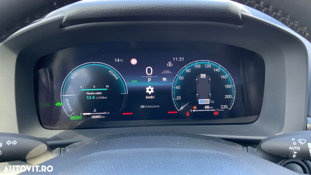 Toyota C-HR 1.8 HEV 140 CP 4x2 CVT Dynamic - 11