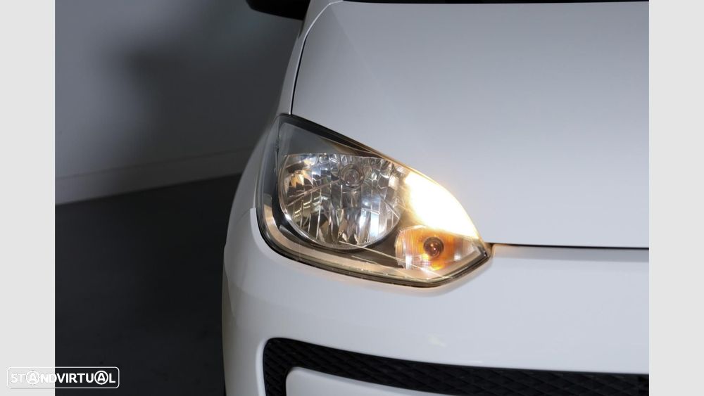 VW Up! 1.0 White - 4