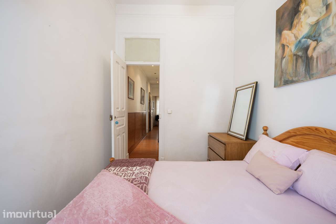 Apartamento T1 com terraço em Campo de Ourique - Grande imagem: 2/20