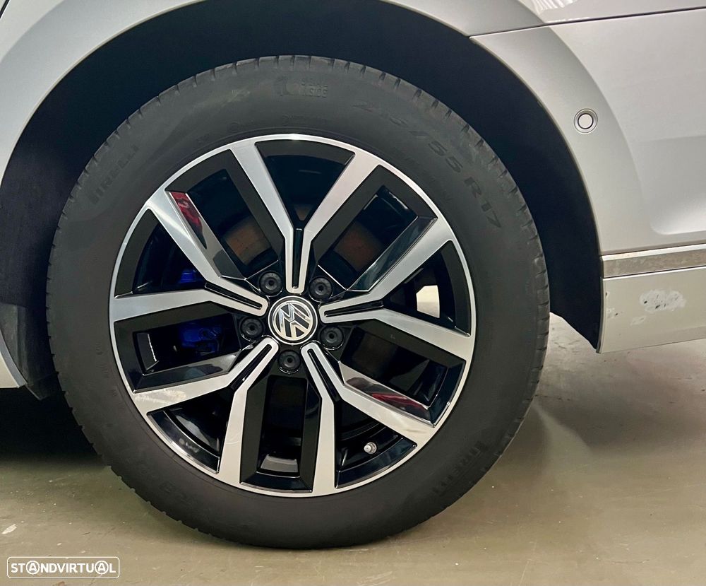 VW Passat Variant - 5
