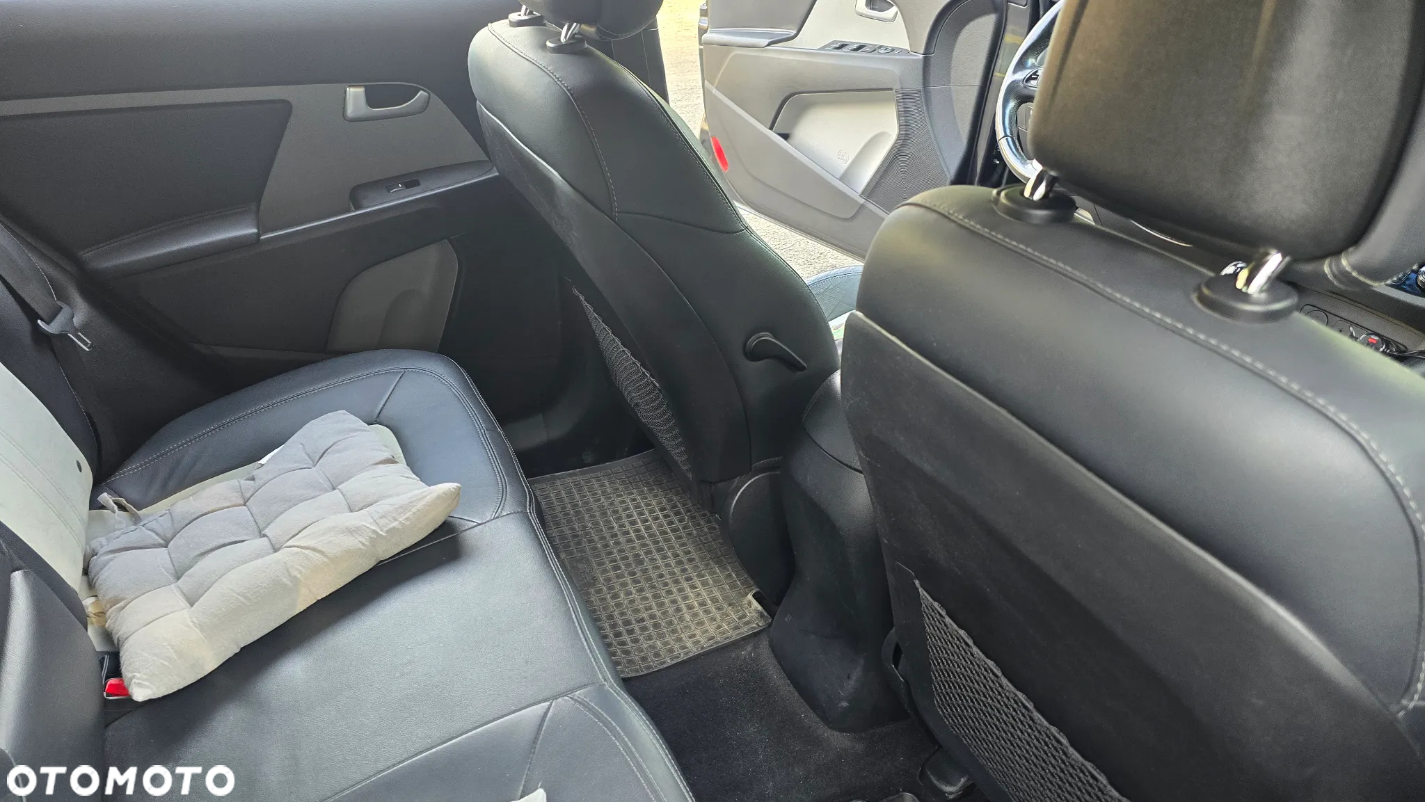 Kia Sportage 1.6 GDI Business Line L 2WD - 31