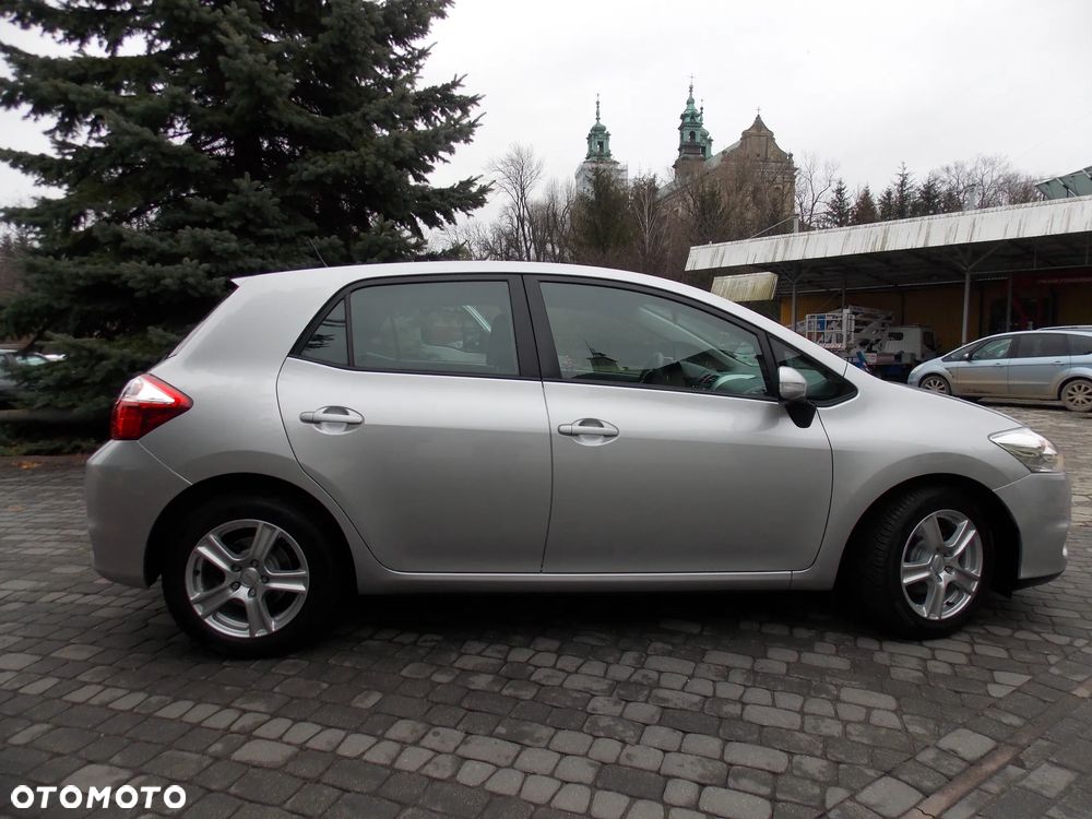 Toyota Auris 1.33 Dual-VVT-i Comfort - 10