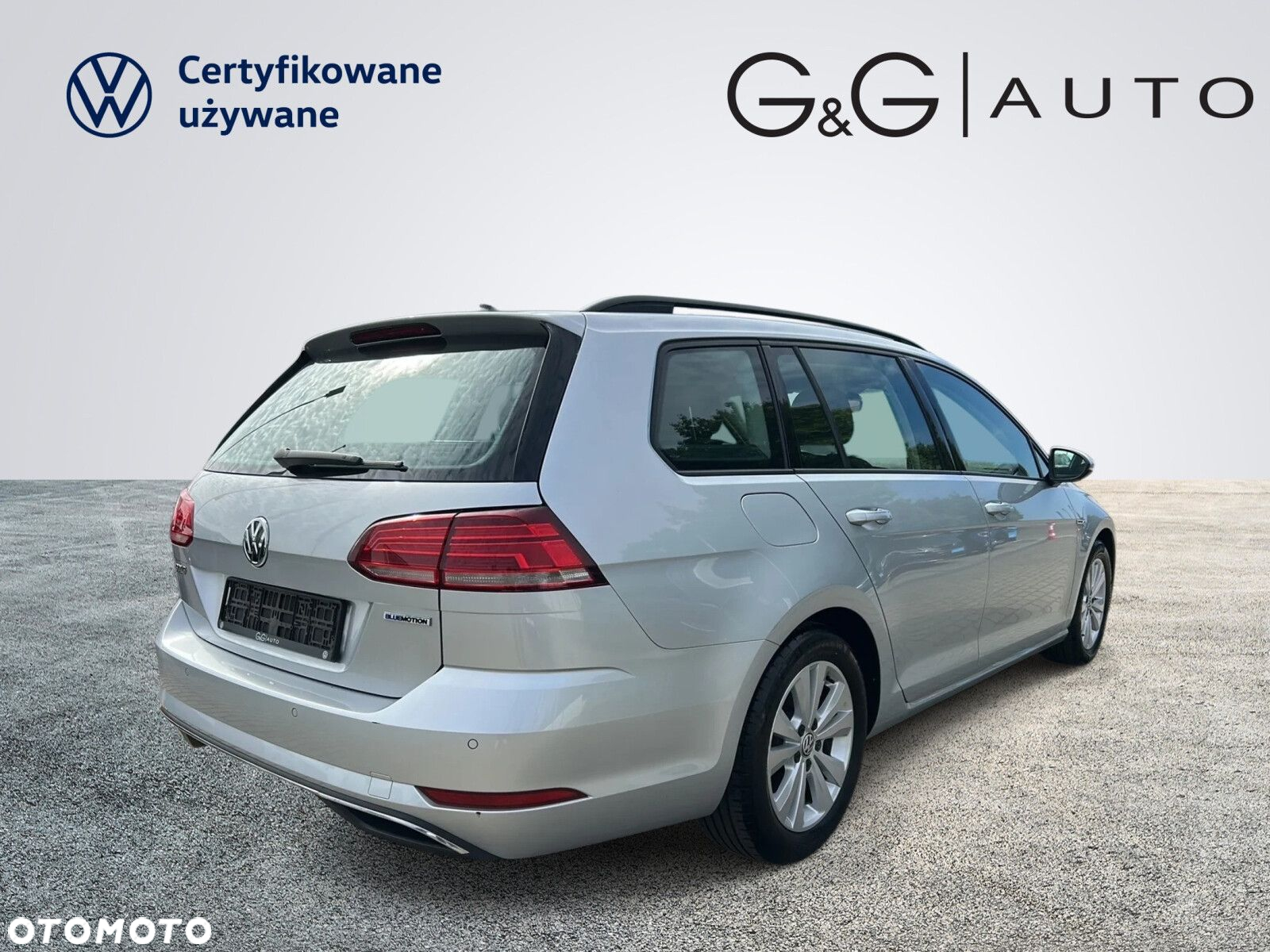 Volkswagen Golf - 5
