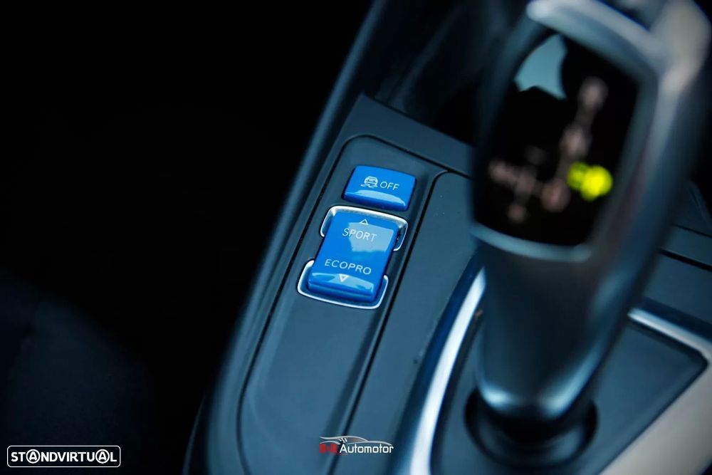 BMW 118 dA Line Sport - 24