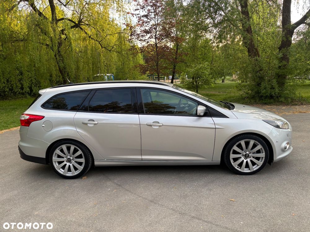 Ford Focus 1.6 TDCi DPF Start-Stopp-System SYNC Edition - 6