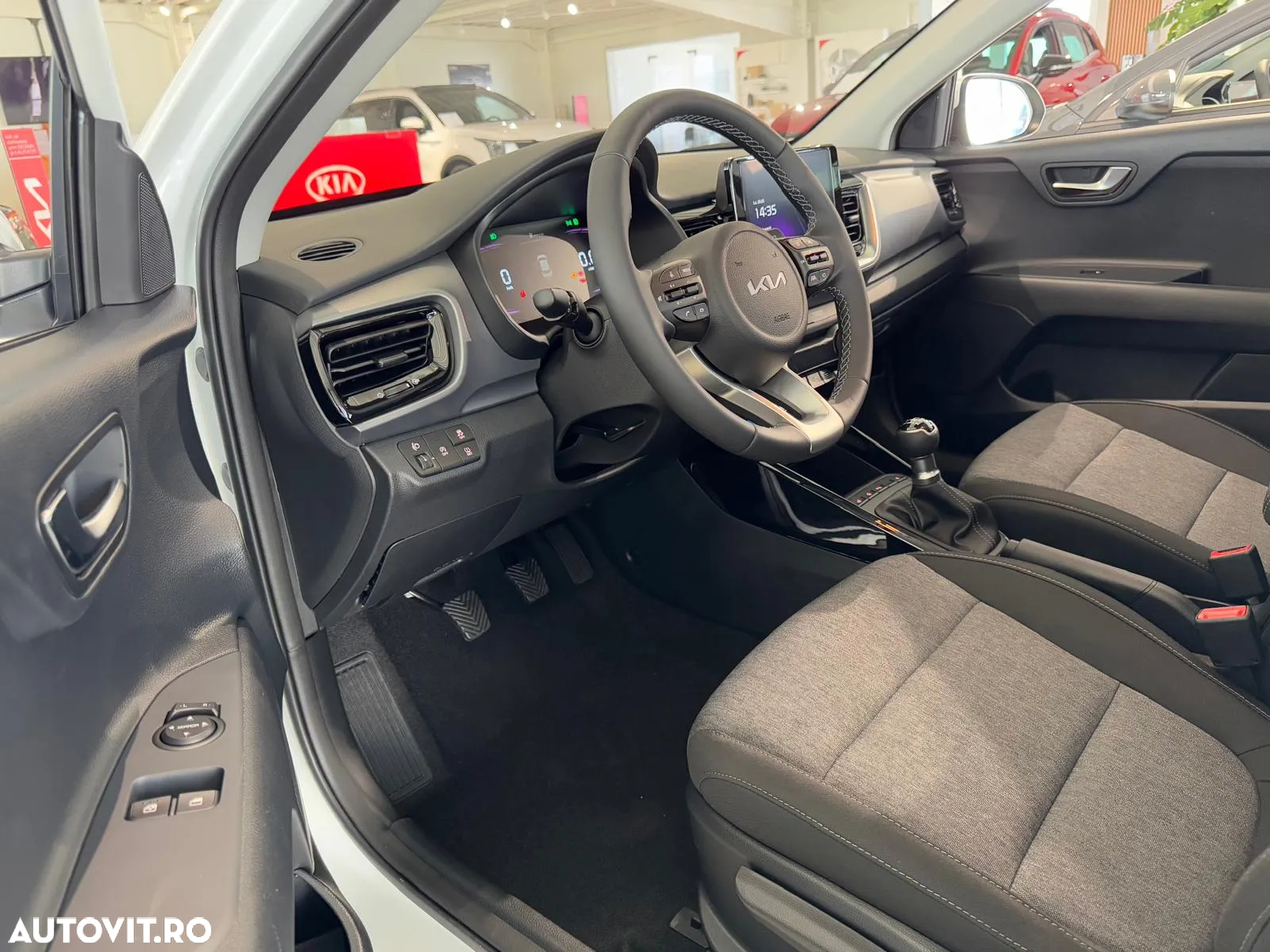 Kia Stonic 1.2 MPI 5MT Urban - 7