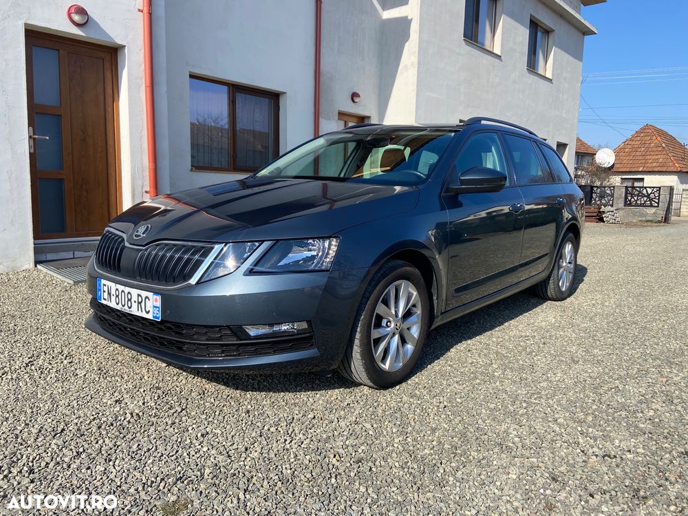 Skoda Octavia - 1