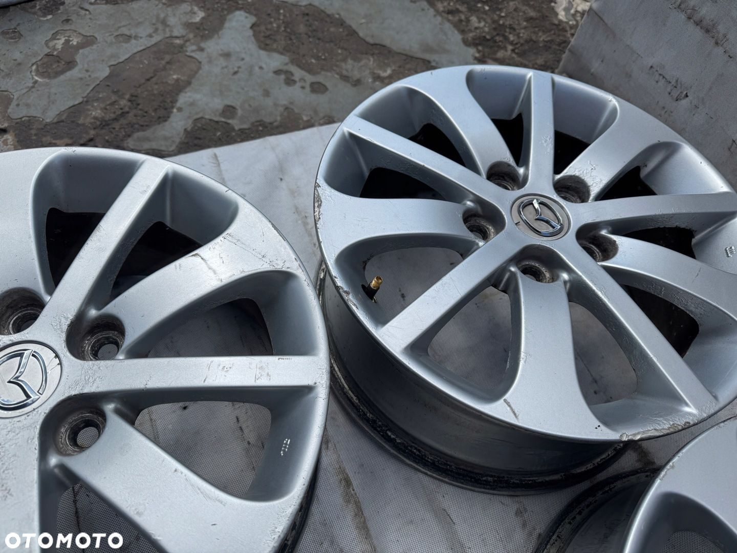 Felgi Mazda 5x114,3 6,5J 16" ET52,5 524 - 8
