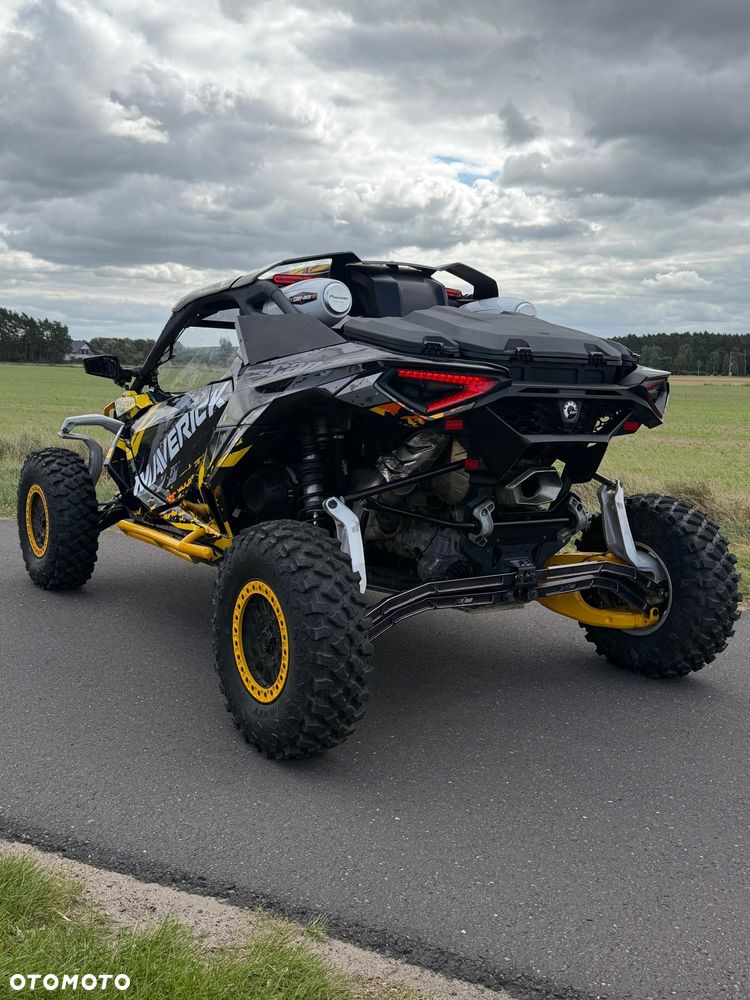 Can-Am Maverick - 10