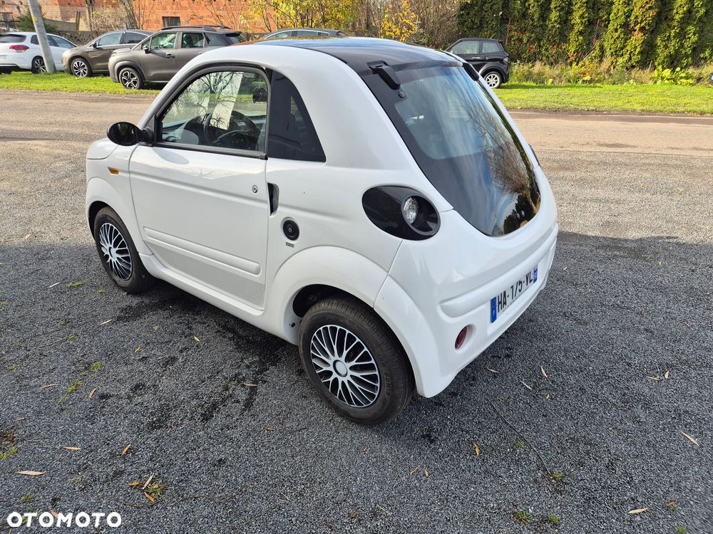 Microcar DUE - 11