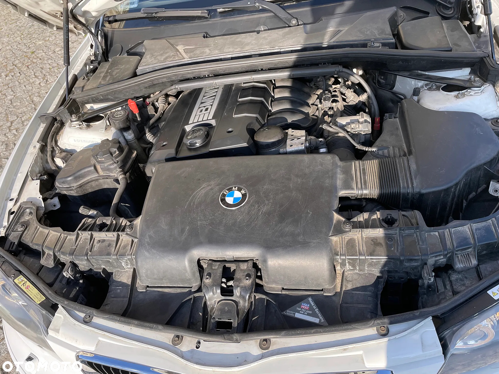 BMW Seria 1 120i - 14
