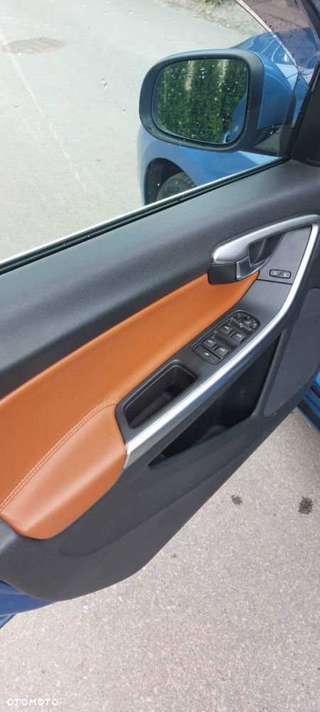 Volvo V60 - 11