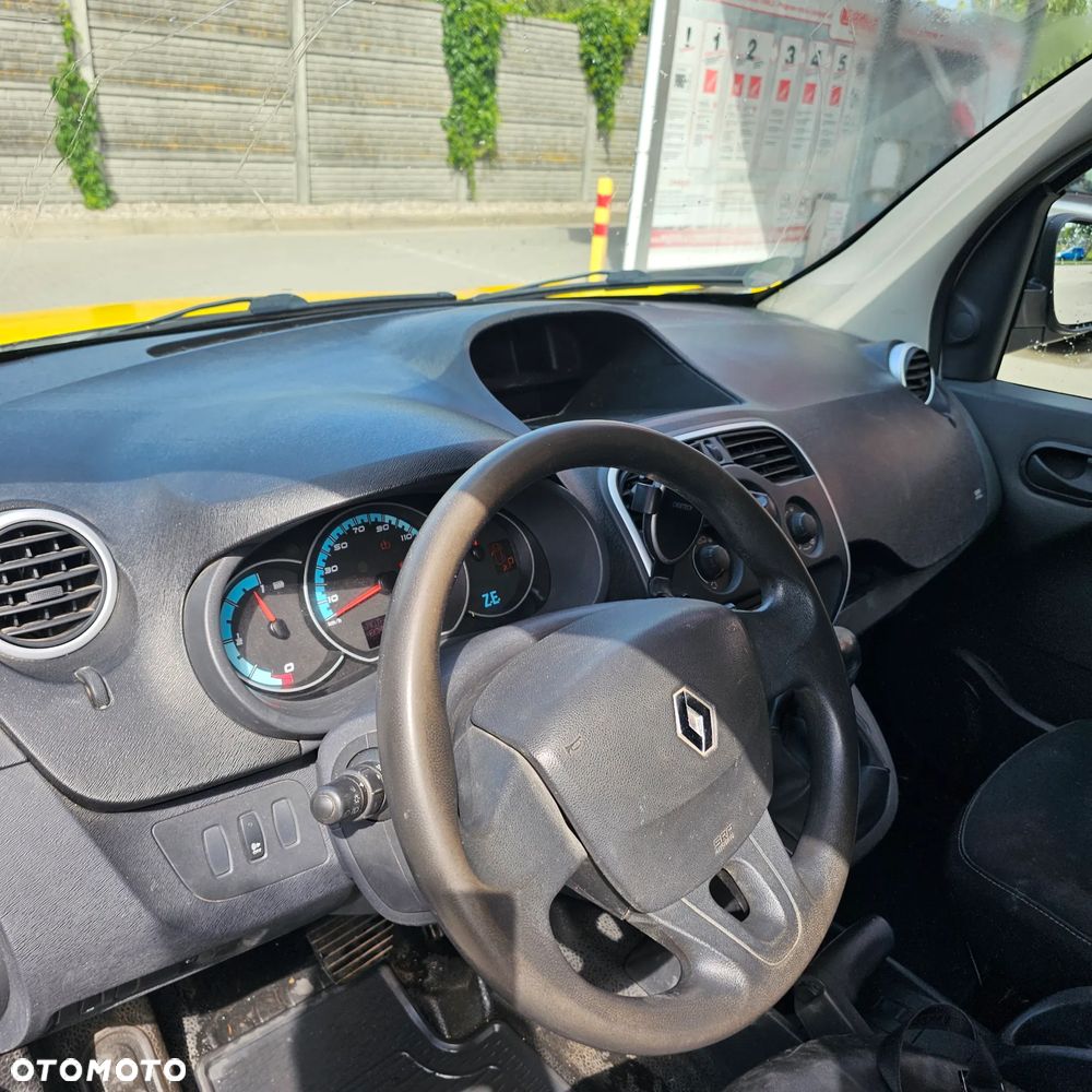 Renault 4 E-Tech - 18