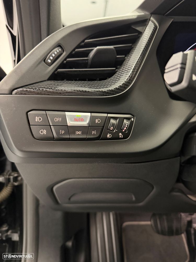 BMW 116 d Line Luxury Auto - 15