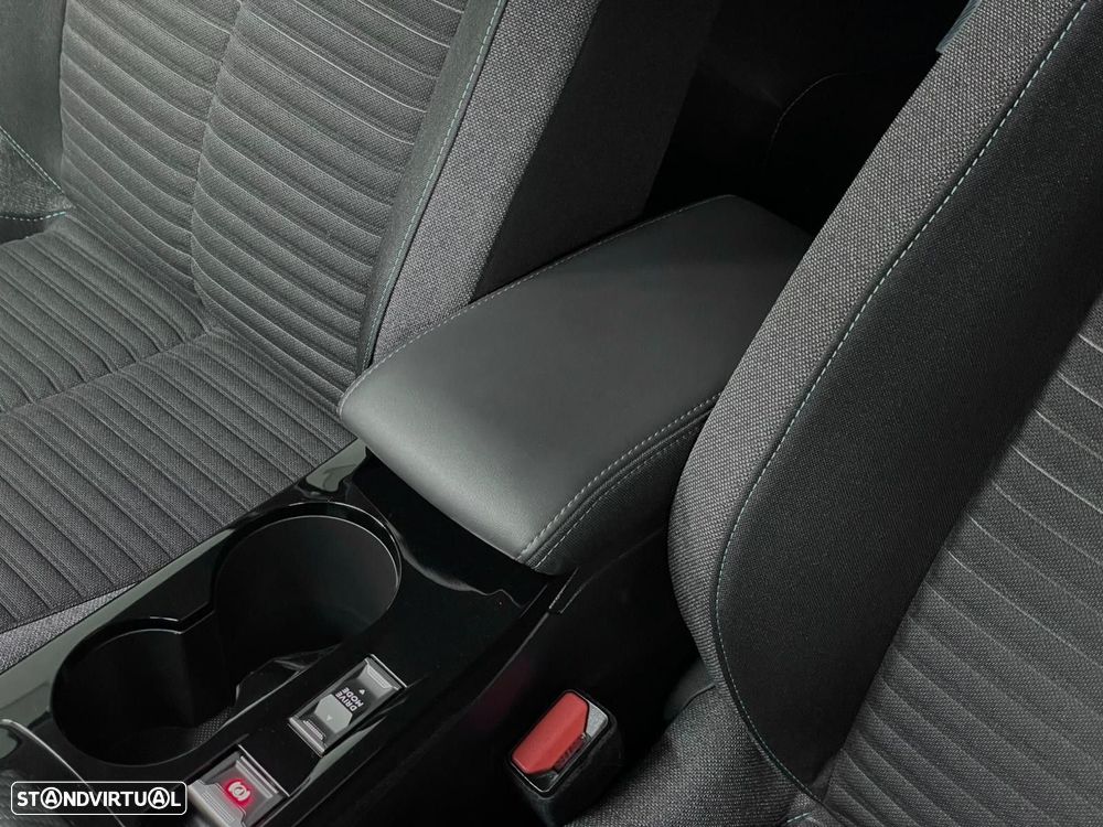 Peugeot e-208 51 kWh Allure - 23