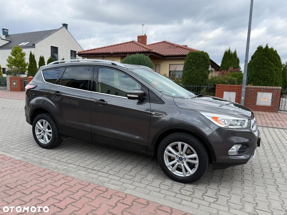Ford Kuga - 3