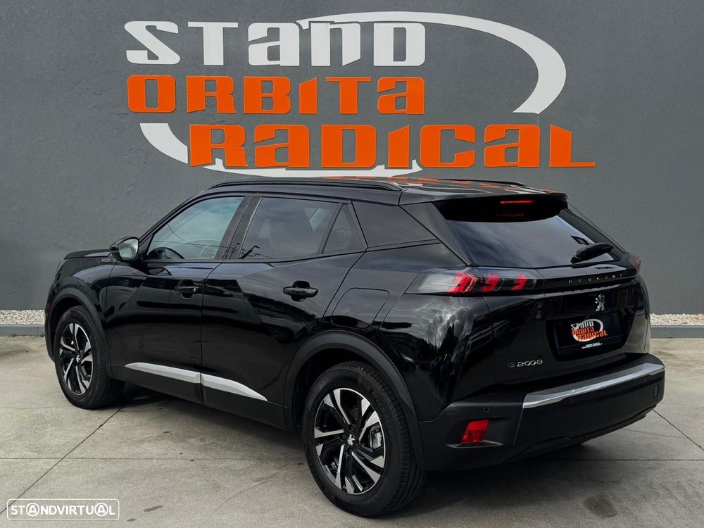 Peugeot e-2008 50 kWh Allure Pack - 4