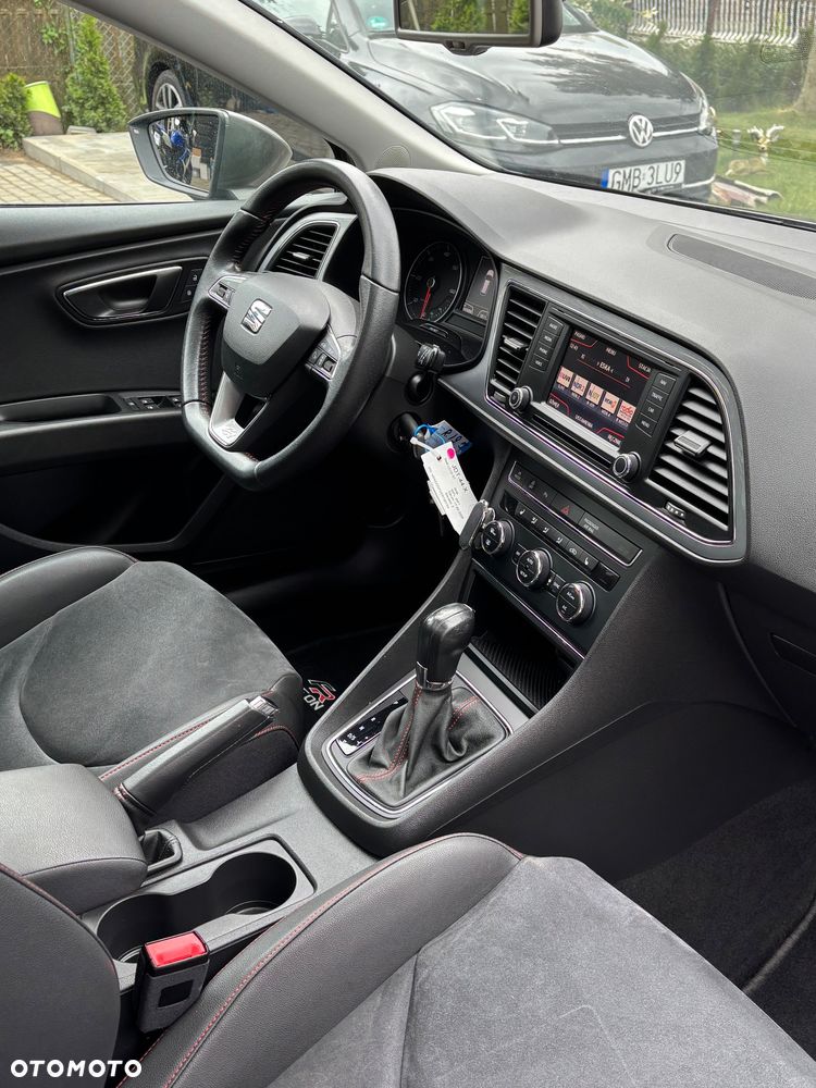 Seat Leon 2.0 TDI DPF Start&Stop DSG FR - 36