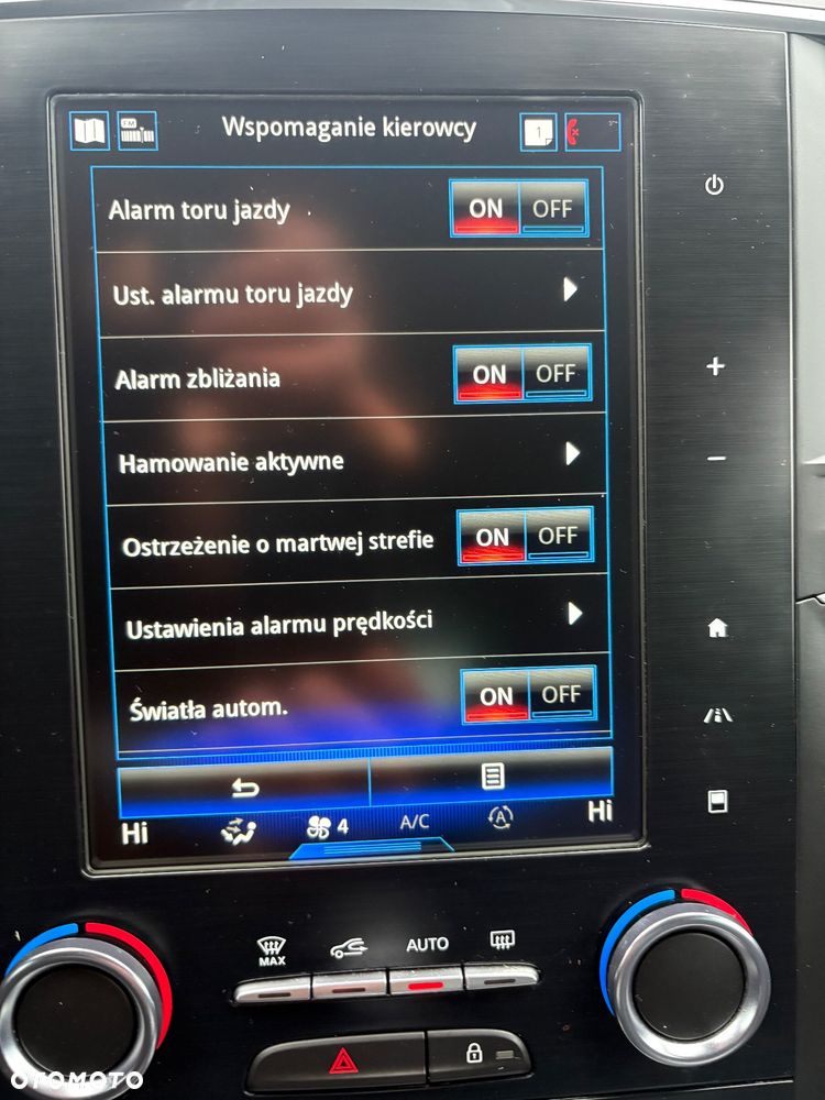 Renault Megane ENERGY TCe 130 BOSE EDITION - 33