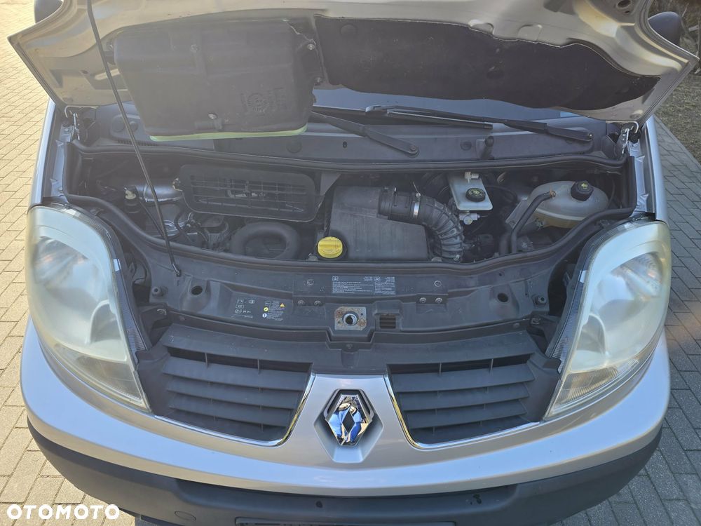 Renault Trafic - 17