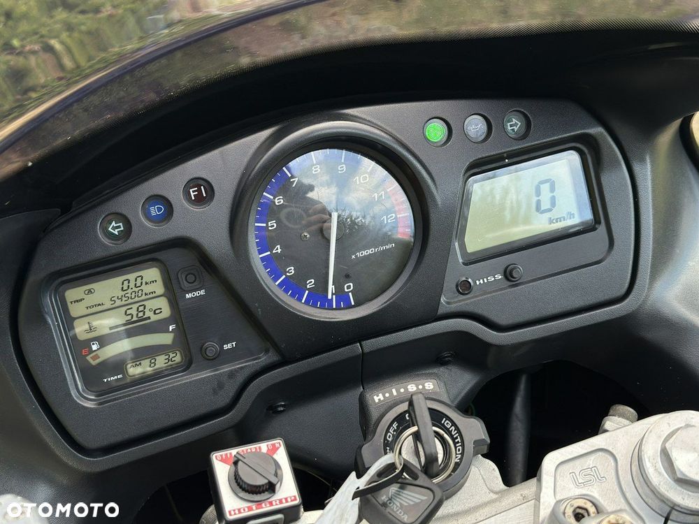 Honda CBR - 19