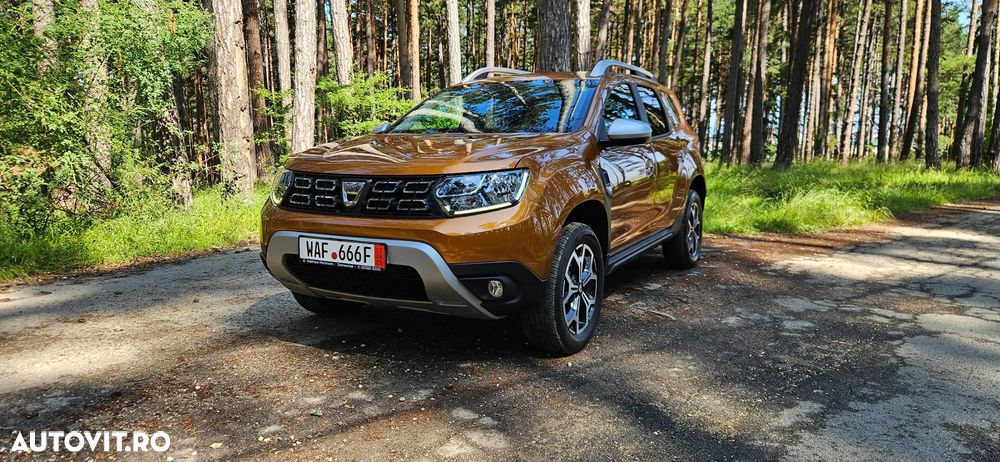 Dacia Duster 1.6 SCe SL Orange - 1
