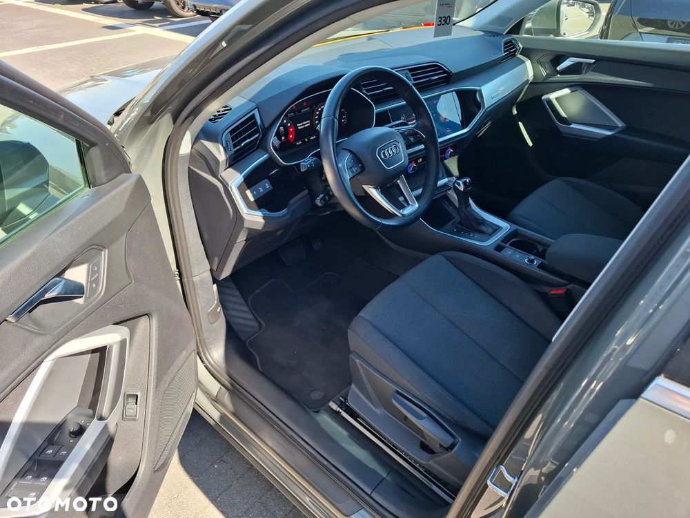 Audi Q3 35 TFSI mHEV S tronic - 6