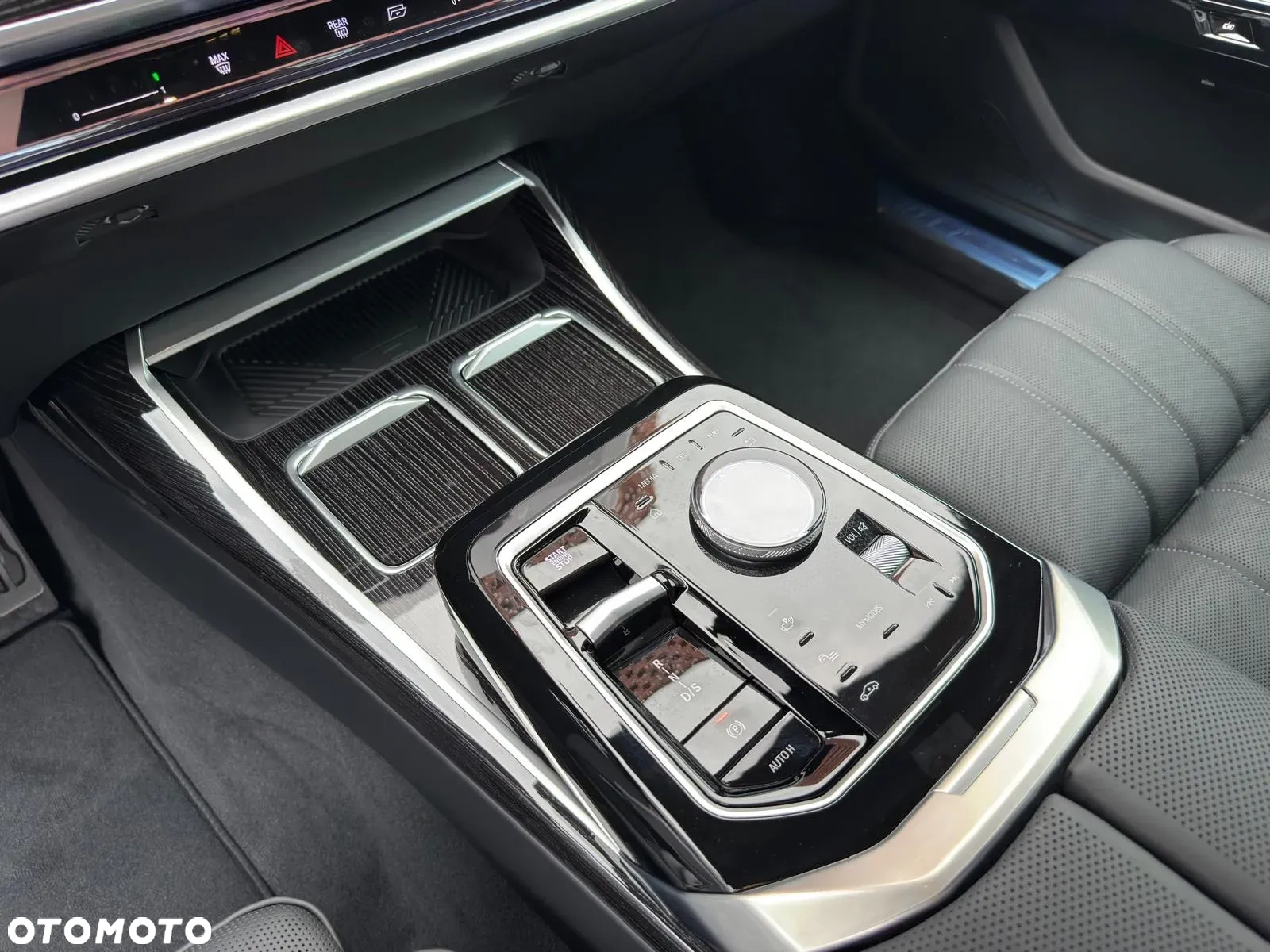 BMW Seria 7 740d xDrive mHEV sport - 15