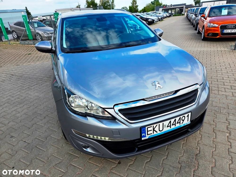 Peugeot 308 1.6 e-HDi Allure S&S - 24