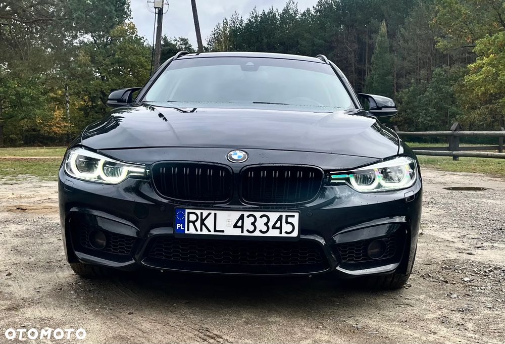 BMW 320D 2019 photo 2