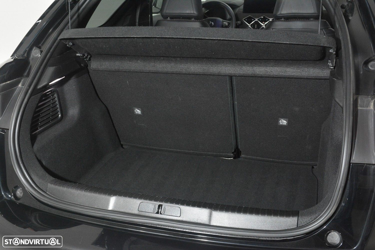 DS DS3 Crossback - 12