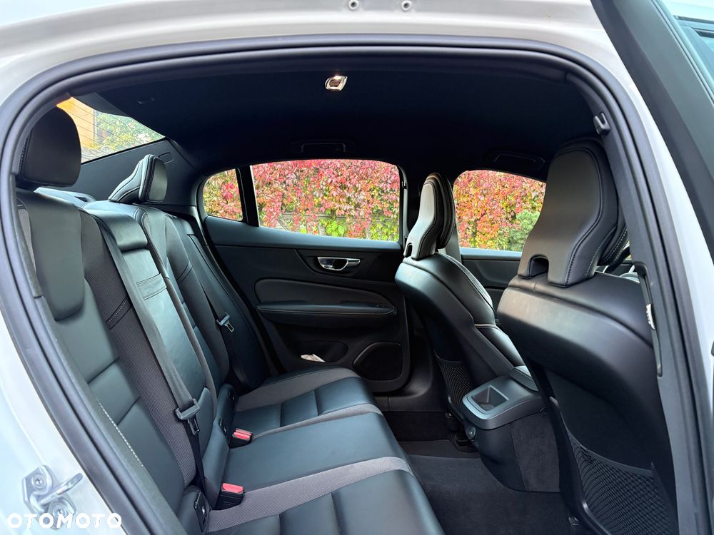 Volvo S60 - 6